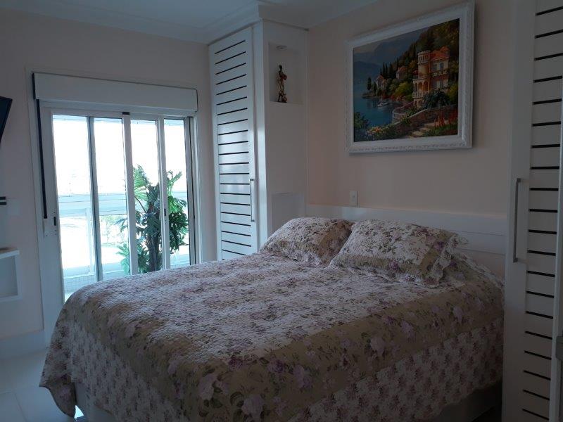 Belíssimo apartamento, pé na areia 143m², com 3 suítes, em Riviera de São Lourenço - Bertioga SP