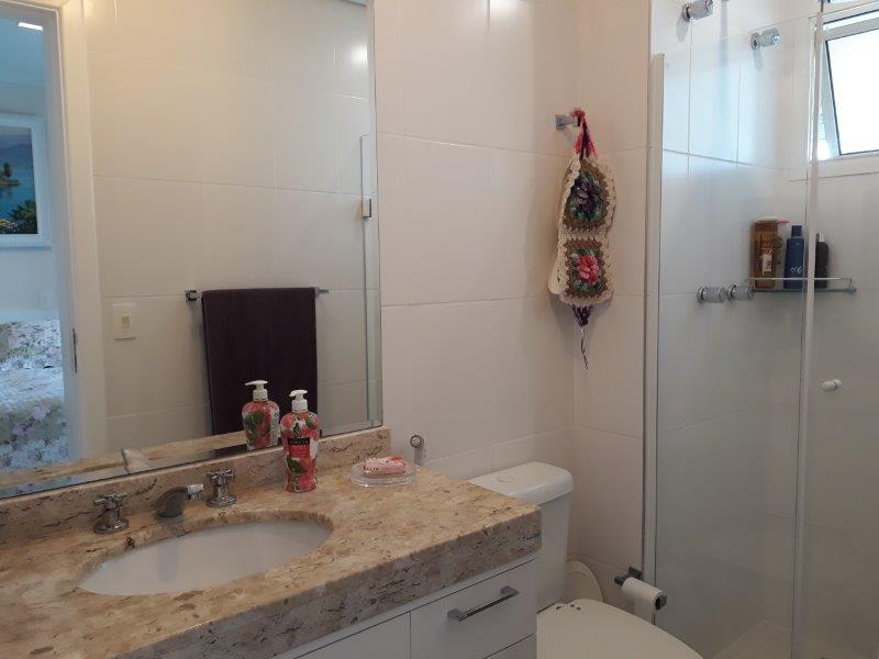 Belíssimo apartamento, pé na areia 143m², com 3 suítes, em Riviera de São Lourenço - Bertioga SP