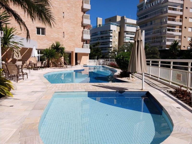 Belíssimo apartamento, pé na areia 143m², com 3 suítes, em Riviera de São Lourenço - Bertioga SP