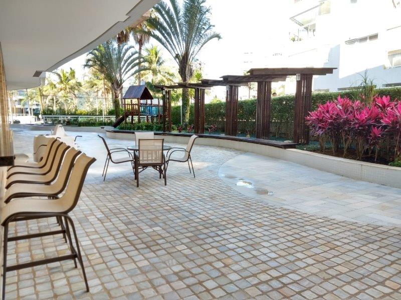 Belíssimo apartamento, pé na areia 143m², com 3 suítes, em Riviera de São Lourenço - Bertioga SP